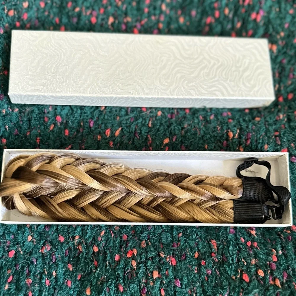 ‼️RARE‼️🎸Madison Braids🎸🔥NWT🔥LULU Two Strand Braided Headband (No Longer Avila)